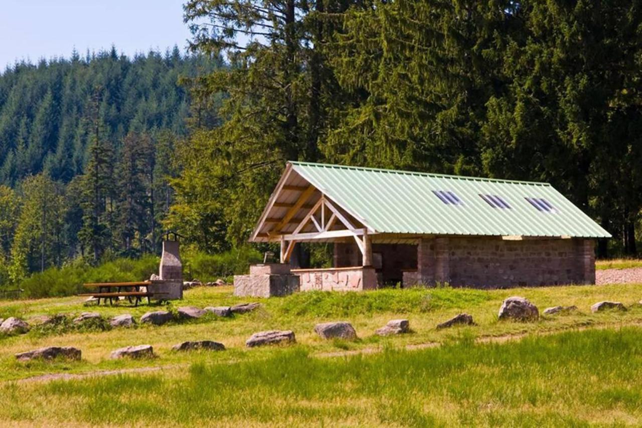 Maison Rurale En Bordure De Foret 쉬르멕 외부 사진